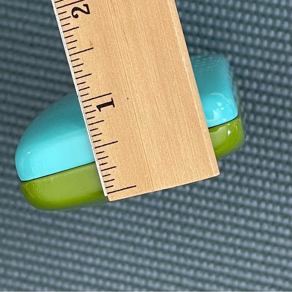 EUC Kate Spade New York Eyewear Stylish Hard Protective Case With Cleaning Cloth - Picture 15 of 17